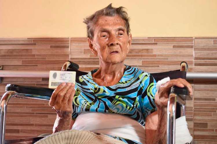 Mujer de 106 años será la primer vacunada de población mayor en el Quindío