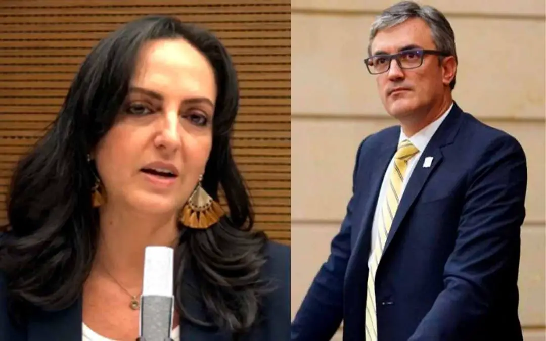 El Centro Democrático insiste en armar a los colombianos