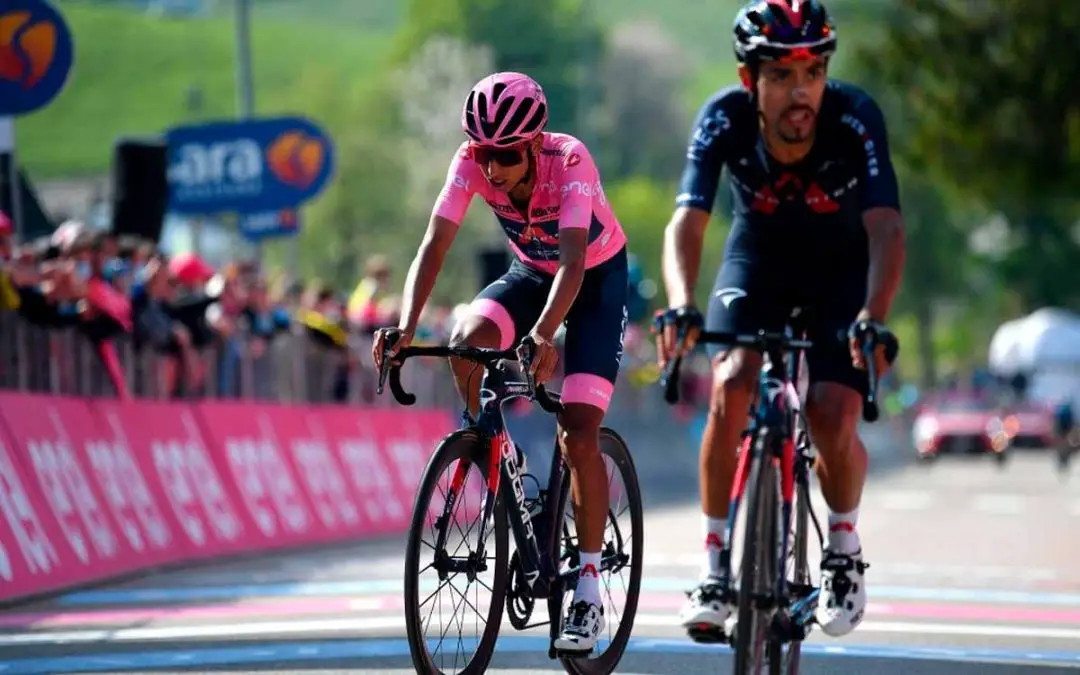 Egan Bernal virtual campeón del Giro. Daniel F. Martínez un gregario de lujo