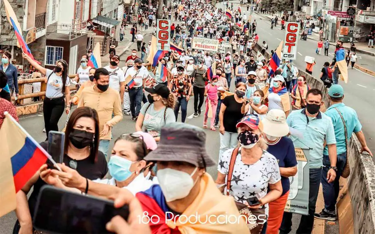 La marcha más Grande un mes de paro Armenia