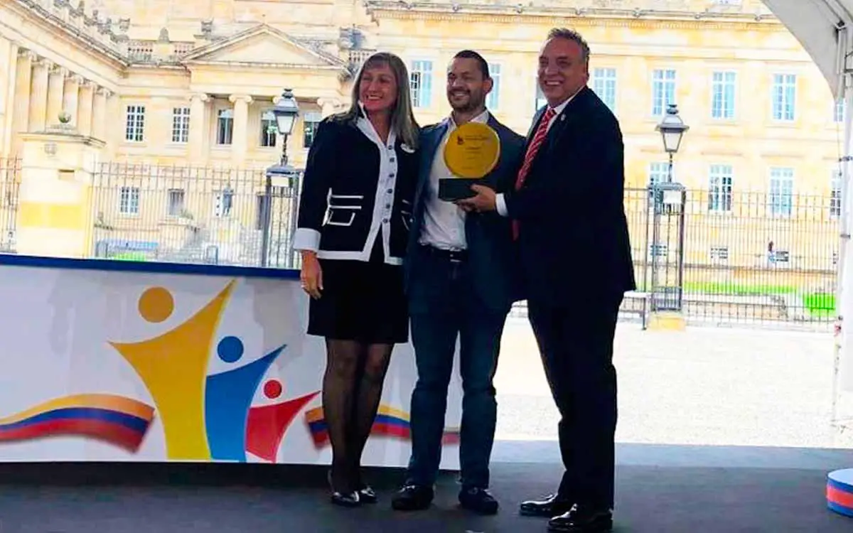 Gobernación del Quindío ganadora del premio Colombia Participa 2021 de MinInterior