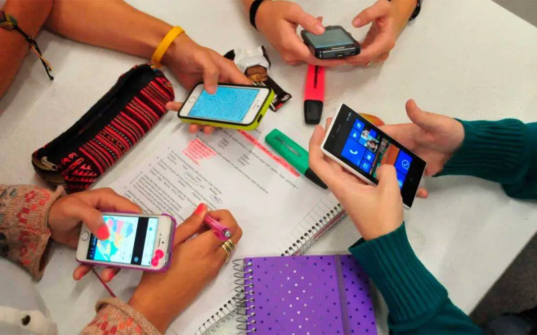uso de celulares en los colegios