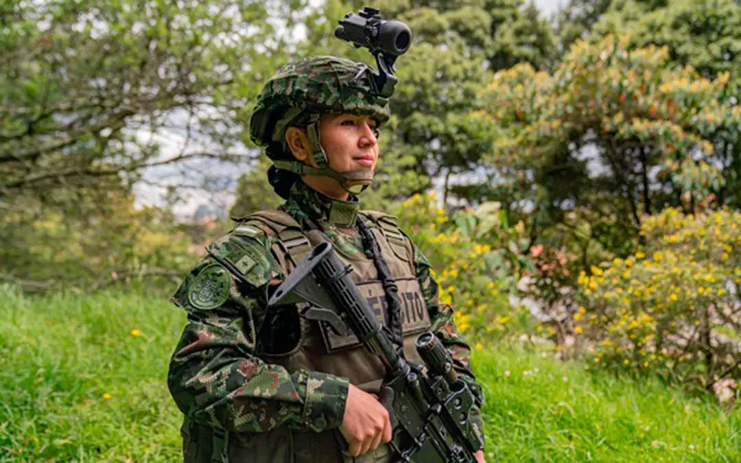 Mujeres podrán prestar servicio militar en Colombia