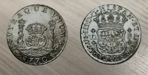 Moneda de 8 reales de dos mundos 