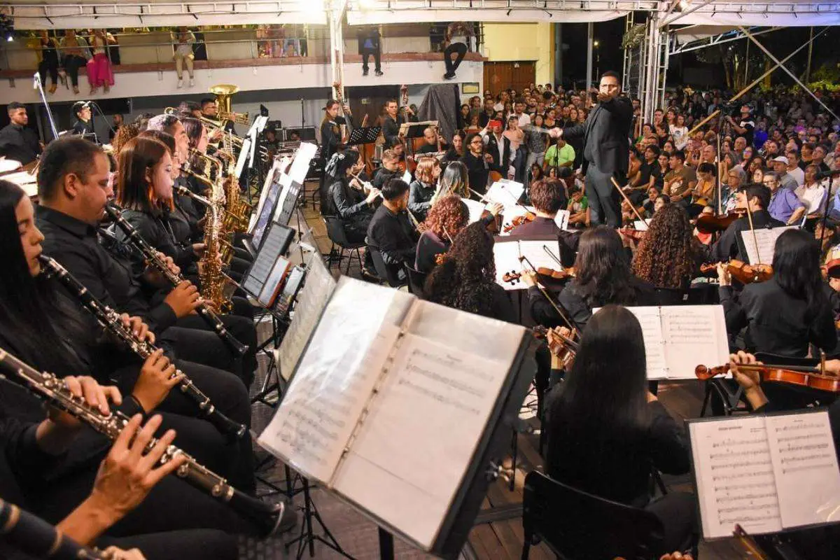 artistas Orquesta Filarmónica Universidad del Quindío