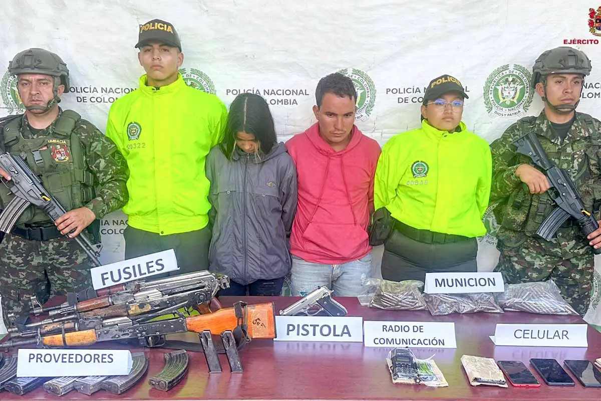 Cuatro guerrilleros abatidos capturados combates Quindío Valle del Cauca