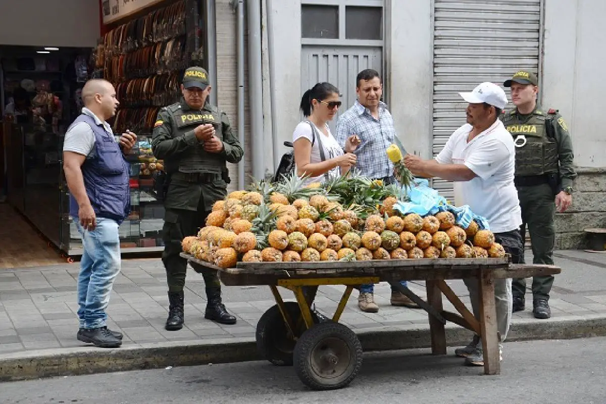 Ordenan a la alcaldía de Armenia ofrecer alternativa laboral a vendedor ambulante