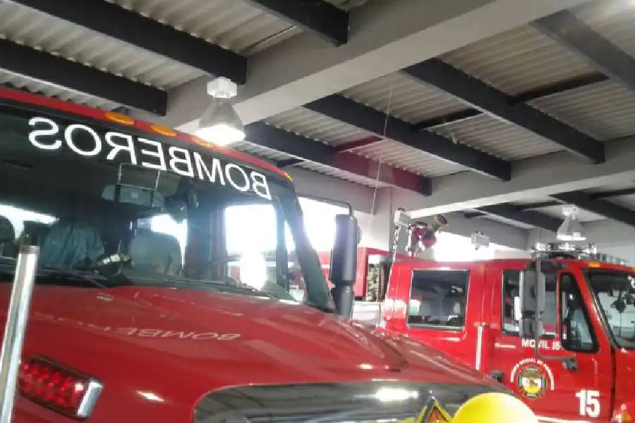 Ladrones se metieron a estación de Bomberos