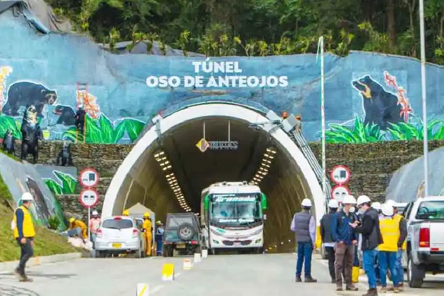 segundo túnel de La Línea