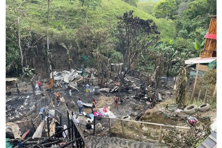 Incendió estructural en Calarcá